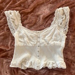 Gorgeous White Cropped Cap Sleeve Blouse